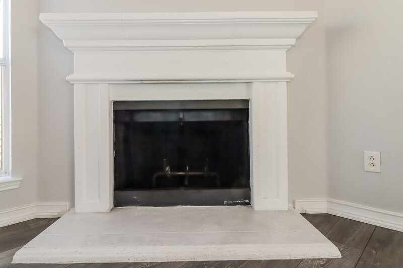 2,035/Mo, 1178 Rusticwood Ct Fort Worth, TX 76140 Living Room View