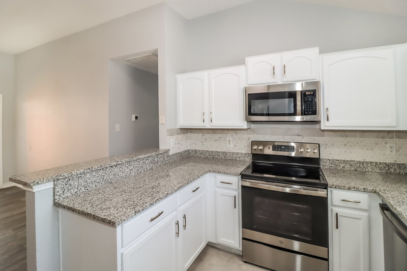 2,035/Mo, 1178 Rusticwood Ct Fort Worth, TX 76140 Kitchen View 2