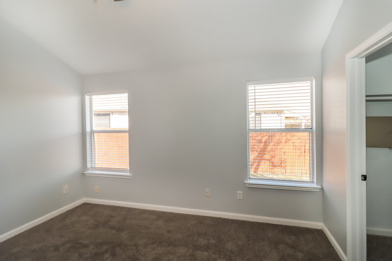 2,035/Mo, 1178 Rusticwood Ct Fort Worth, TX 76140 Main Bedroom View