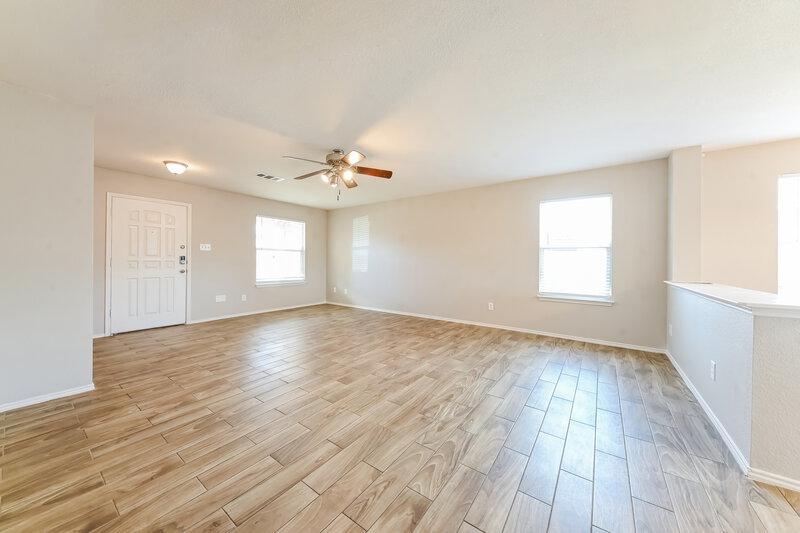 2,095/Mo, 126 Stanford Dr Forney, TX 75126 Living Room View