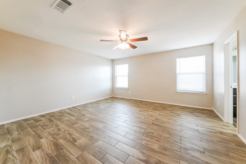 2,095/Mo, 126 Stanford Dr Forney, TX 75126 Main Bedroom View