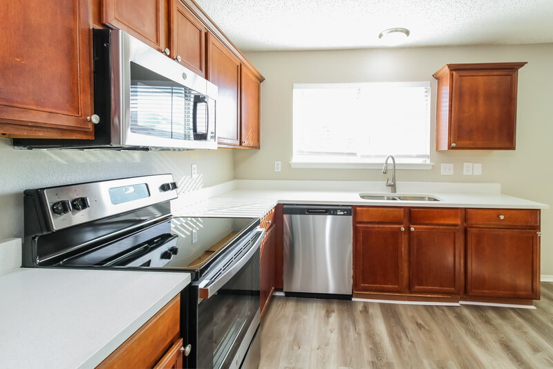 2,275/Mo, 10412 Woodruff Ct Fort Worth, TX 76244 Kitchen View 2