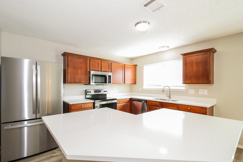 2,275/Mo, 10412 Woodruff Ct Fort Worth, TX 76244 Kitchen View 3