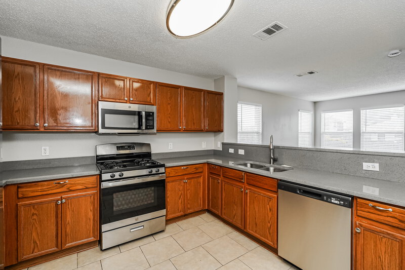 2,580/Mo, 2036 Silverado Dr Mesquite, TX 75181 Kitchen View