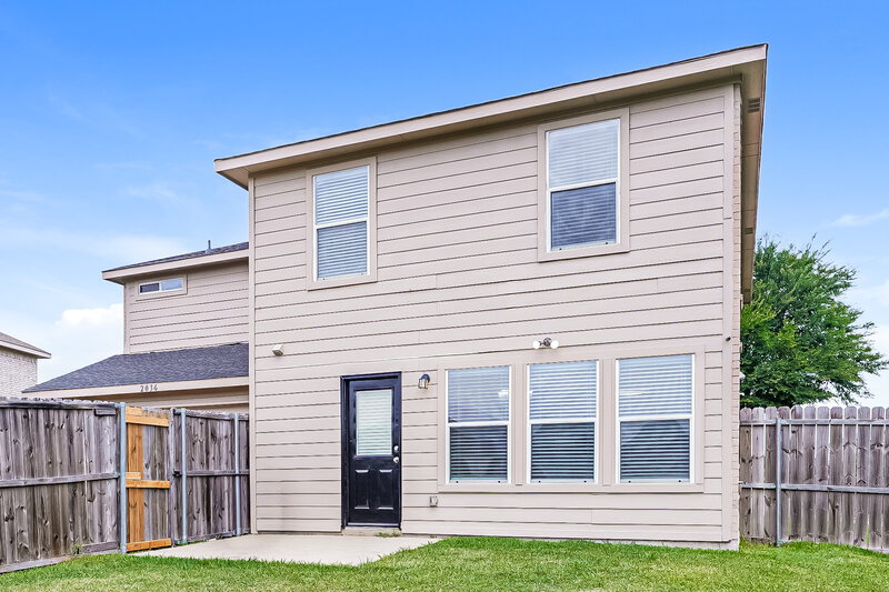 2,580/Mo, 2036 Silverado Dr Mesquite, TX 75181 Rear View