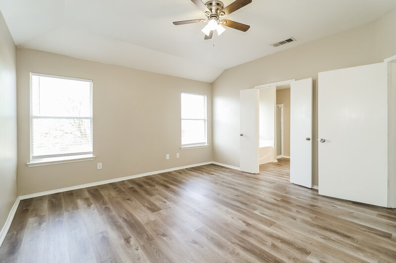 2,715/Mo, 1723 Country Crest Ln Mansfield, TX 76063 Main Bedroom View