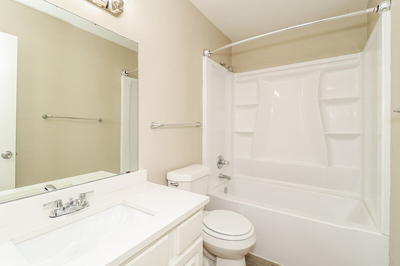 2,715/Mo, 1723 Country Crest Ln Mansfield, TX 76063 Bathroom View
