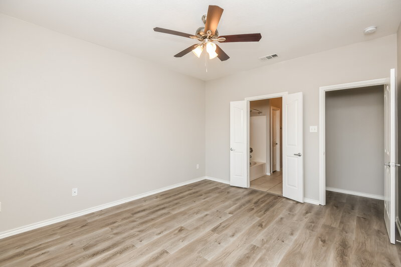 2,510/Mo, 5409 Austin Ridge Dr Fort Worth, TX 76179 Main Bedroom View