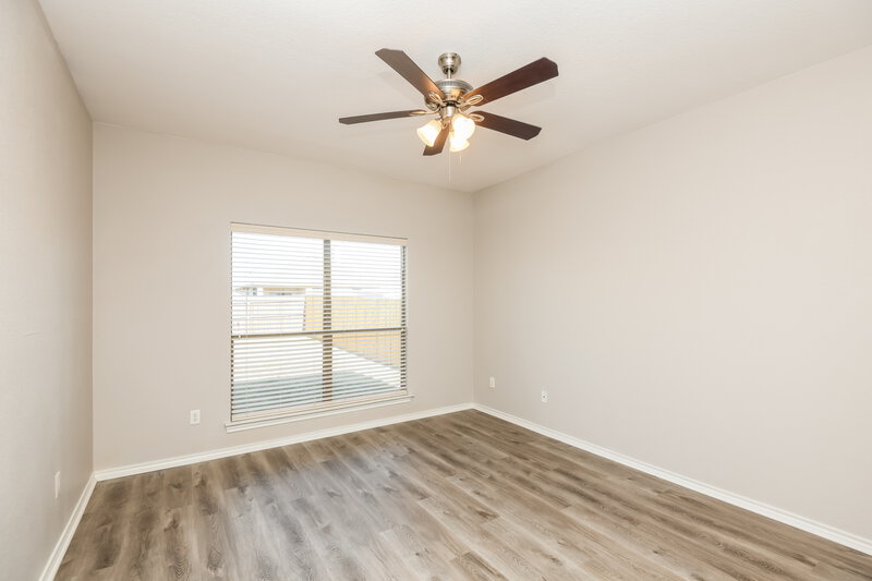2,510/Mo, 5409 Austin Ridge Dr Fort Worth, TX 76179 Main Bedroom View 2