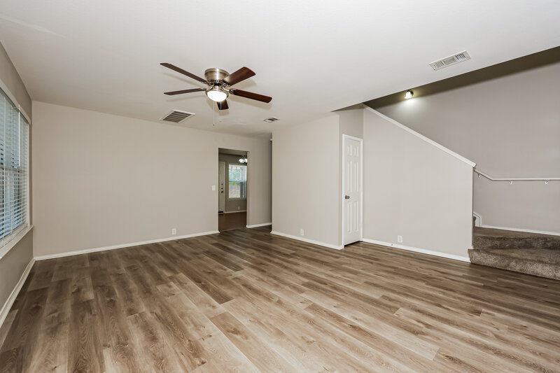 0/Mo, 1006 Zachary Dr Arlington, TX 76002 Dining Room View