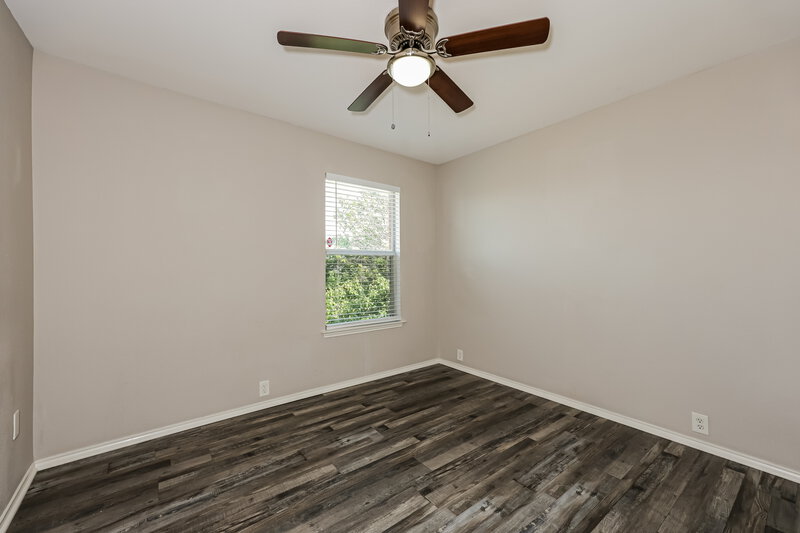 0/Mo, 1006 Zachary Dr Arlington, TX 76002 Bedroom View 3