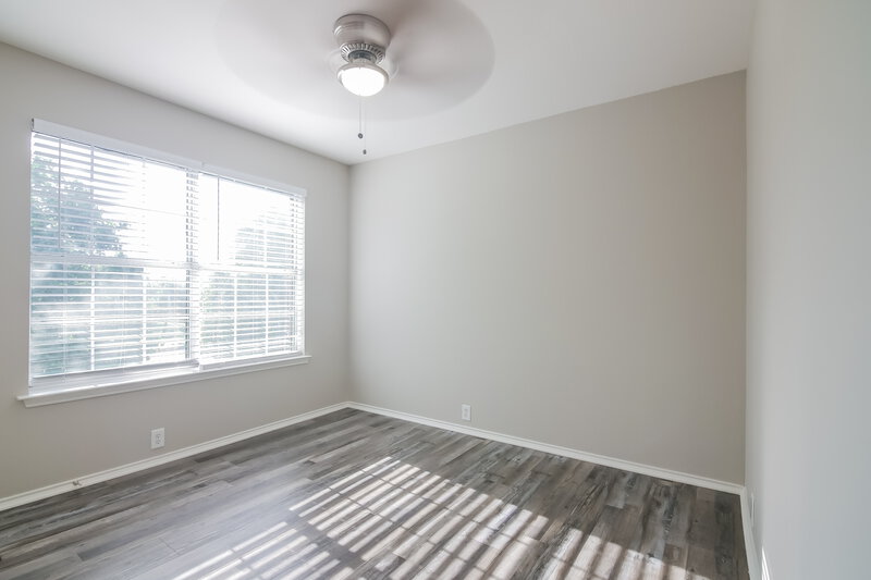 2,815/Mo, 1006 Zachary Dr Arlington, TX 76002 Bedroom View 3