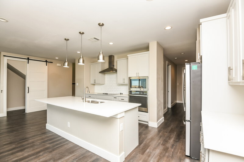 2,485/Mo, 7129 Ninth Hole Drive Fort Worth, TX 76179 Kitchen View 2
