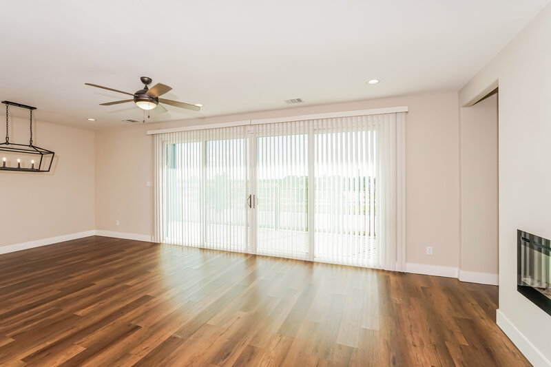 2,050/Mo, 7145 Ninth Hole Drive Fort Worth, TX 76179 Living Room View