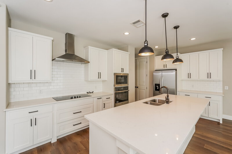 2,050/Mo, 7145 Ninth Hole Drive Fort Worth, TX 76179 Kitchen View 2