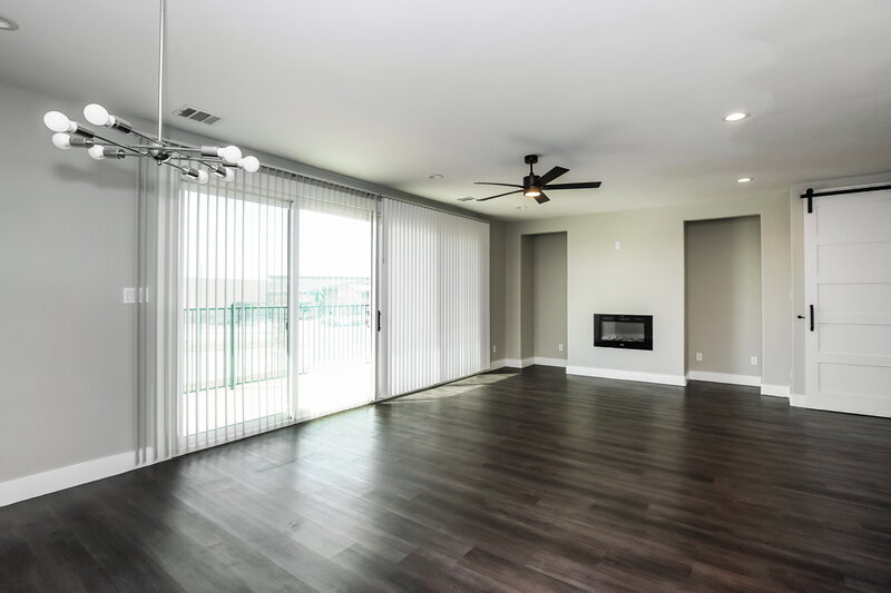 2,365/Mo, 7153 Ninth Hole Drive Fort Worth, TX 76179 Living Room View 2