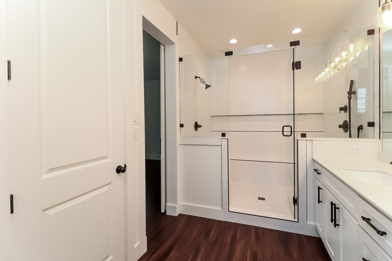 2,835/Mo, 8577 Mulligan Pass Fort Worth, TX 76179 Main Bathroom View