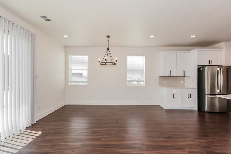 2,110/Mo, 8589 Mulligan Pass Fort Worth, TX 76179 Dining Room View 3