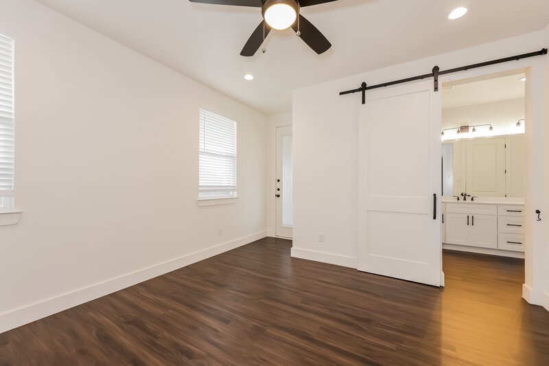 2,110/Mo, 8589 Mulligan Pass Fort Worth, TX 76179 Main Bedroom View 2