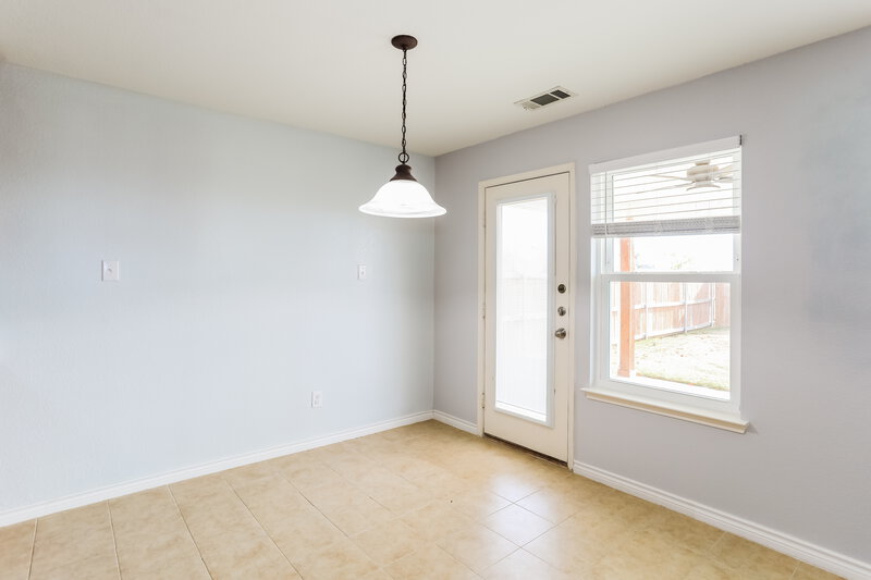 2,185/Mo, 10637 Ambling Trl Fort Worth, TX 76108 Dining Room View