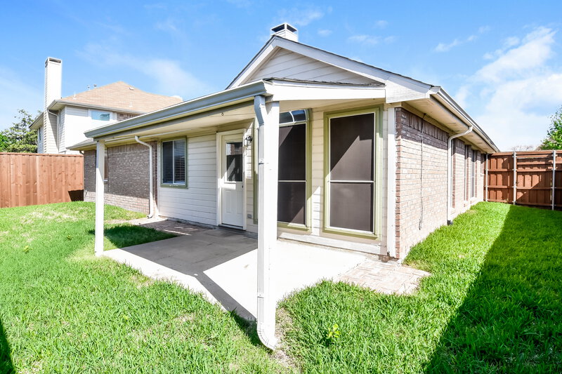 2,610/Mo, 2006 Firewater Pl Lewisville, TX 75067 Rear View