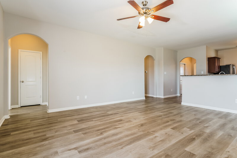 1,865/Mo, 2120 Foxglove Ct Forney, TX 75126 Living Room View 2