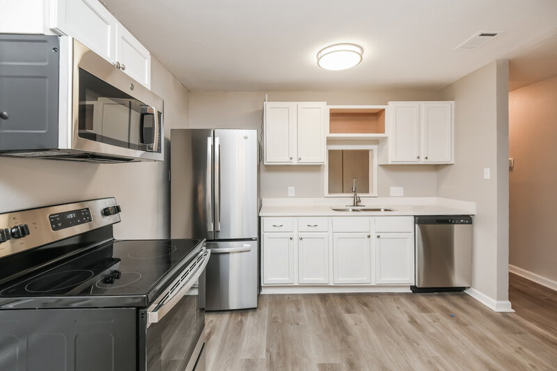 2,085/Mo, 413 Berkshire Dr Burleson, TX 76028 Kitchen View