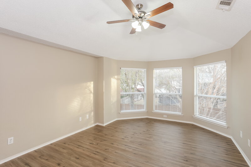 2,705/Mo, 6733 Day Dr Fort Worth, TX 76132 Main Bedroom View