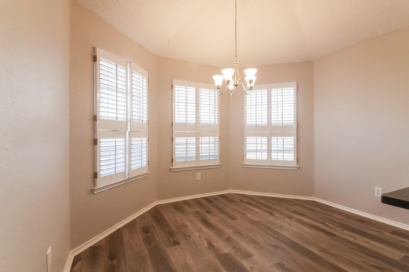2,505/Mo, 402 Hollyberry Dr Mansfield, TX 76063 Dining Room View
