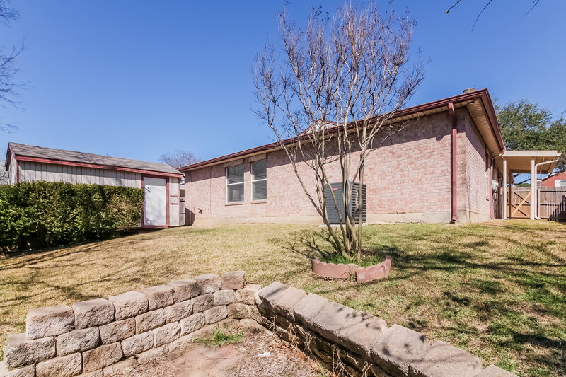 2,505/Mo, 402 Hollyberry Dr Mansfield, TX 76063 Rear View
