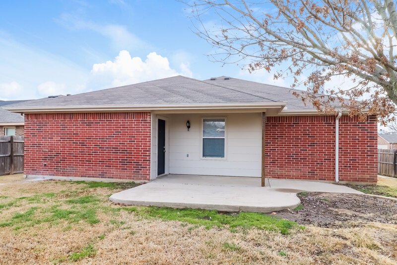 2,250/Mo, 12452 Seven Eagles Ln Burleson, TX 76028 Rear View