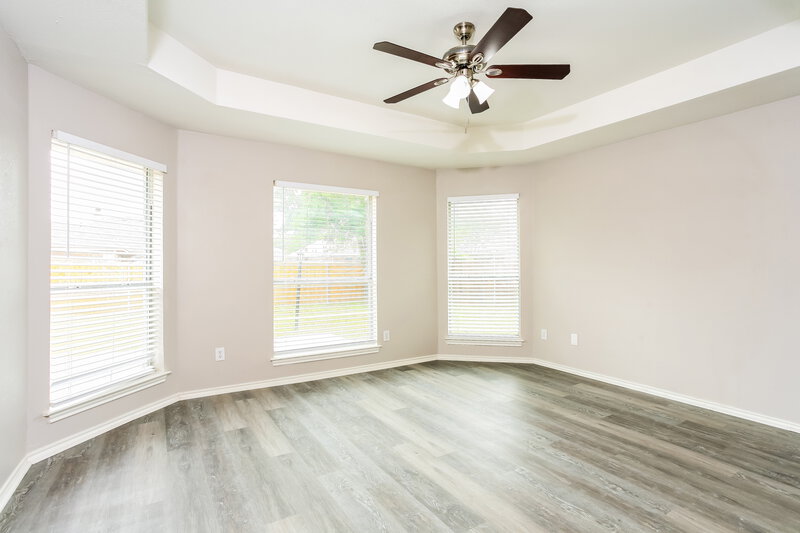 2,915/Mo, 2716 Wild Grove Ln Lancaster, TX 75146 Main Bedroom View