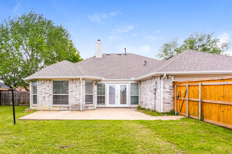 2,915/Mo, 2716 Wild Grove Ln Lancaster, TX 75146 Rear View