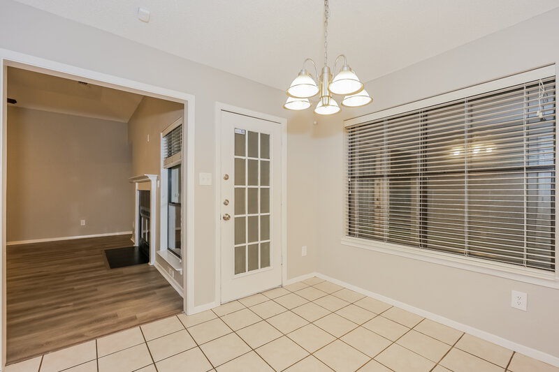 2,035/Mo, 508 Pleasant Valley Dr Burleson, TX 76028 Misc View 4