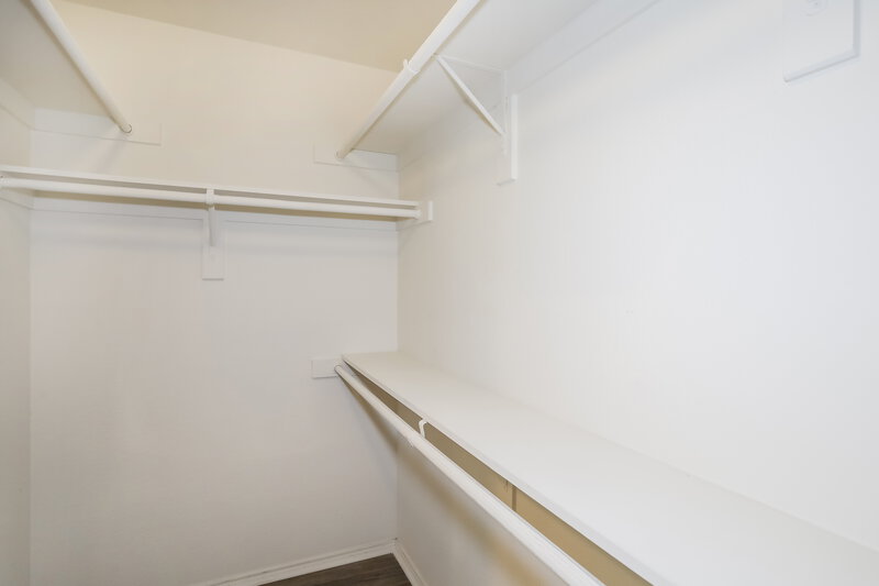 2,450/Mo, 609 Destin Dr Fort Worth, TX 76131 Walk In Closet View
