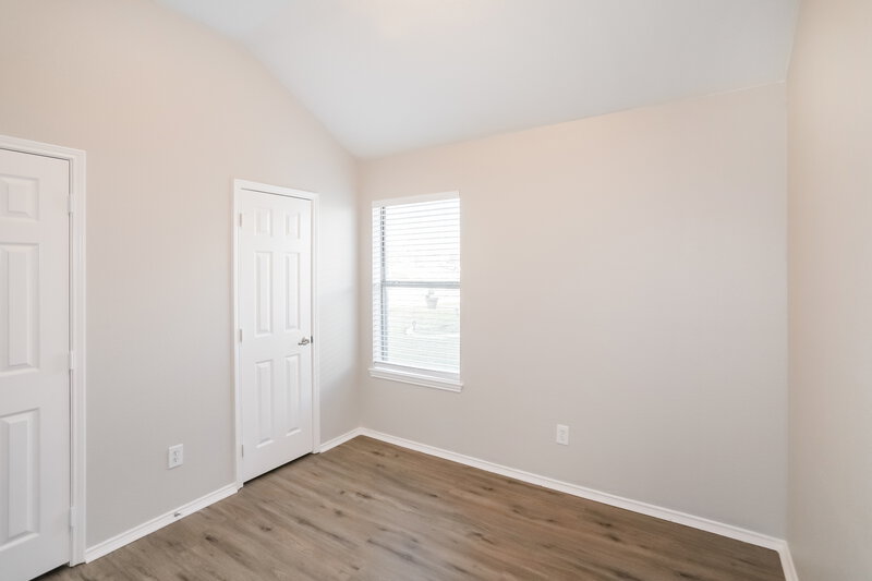 2,450/Mo, 609 Destin Dr Fort Worth, TX 76131 Bedroom View 4