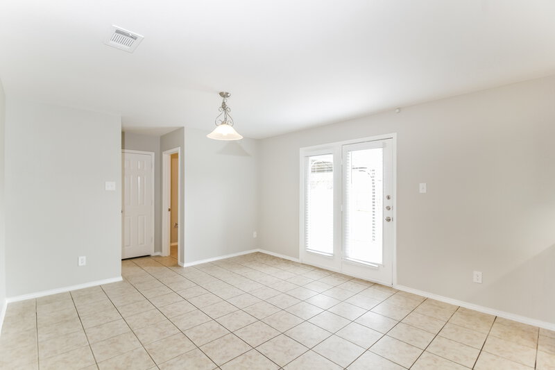 1,950/Mo, 1623 Kawati Way Krum, TX 76249 Dining Room View