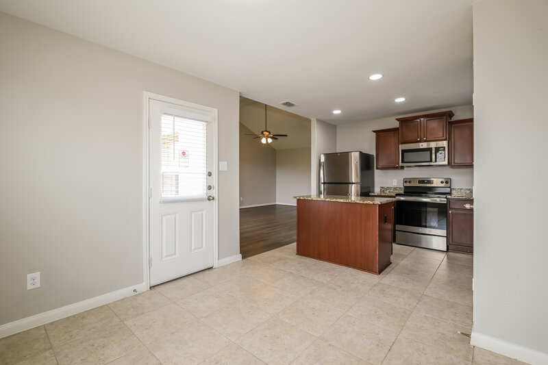 2,610/Mo, 9405 Plum Ct Forney, TX 75126 Dining Room View 2