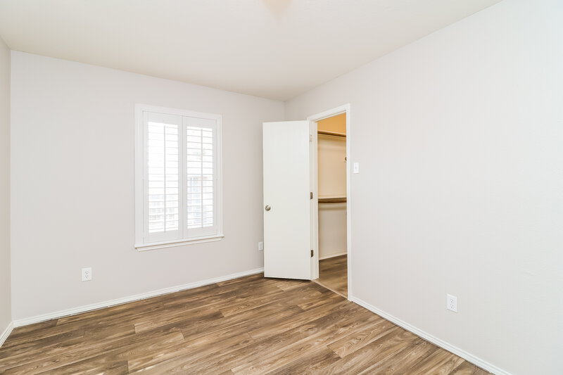 2,125/Mo, 1201 Gray Dawn Dr Midlothian, TX 76065 Bedroom View