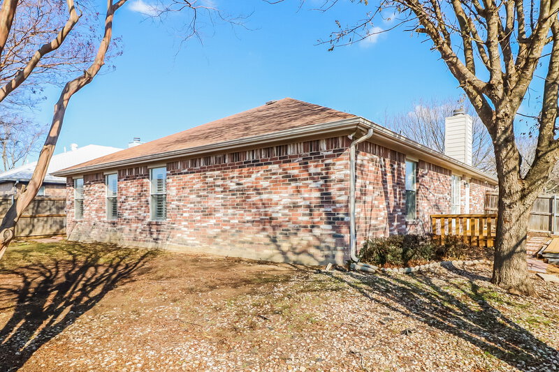 2,125/Mo, 1201 Gray Dawn Dr Midlothian, TX 76065 Rear View