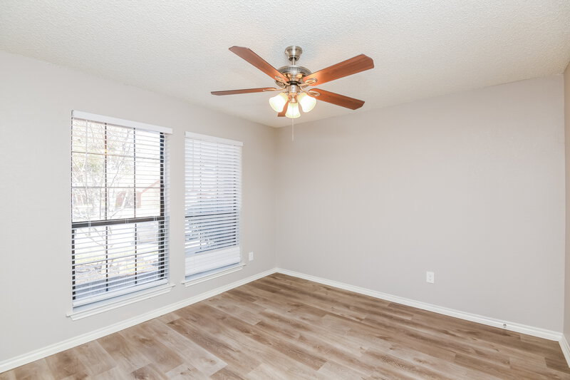 2,555/Mo, 2008 Hunter Glade Ln Arlington, TX 76012 Misc View 11