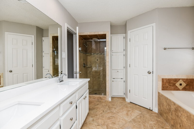 2,555/Mo, 2008 Hunter Glade Ln Arlington, TX 76012 Misc View 13