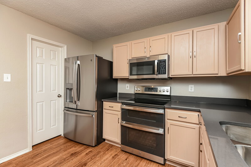 2,395/Mo, 3340 Chapel Ridge Way Fort Worth, TX 76116 Kitchen View 2