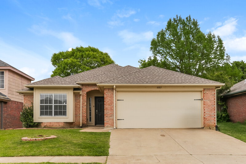 2,105/Mo, 6005 Castanada Dr Arlington, TX 76018 External View