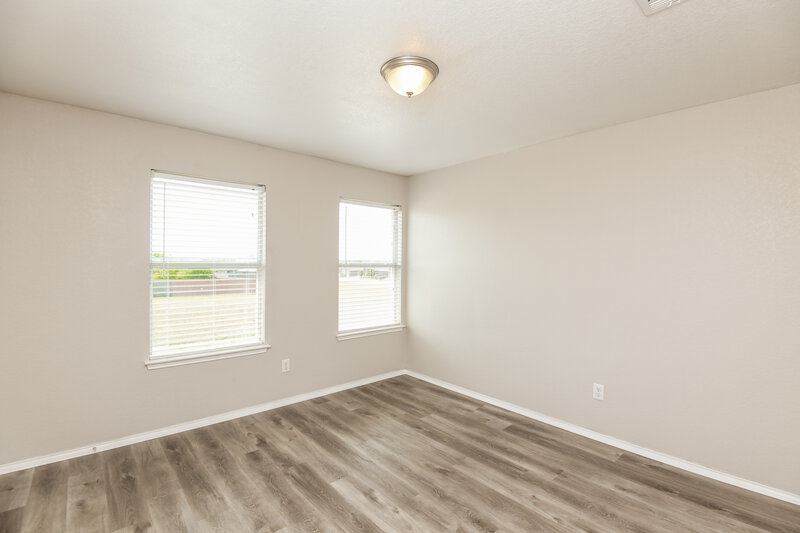 2,120/Mo, 320 Cameron Hill Pt Fort Worth, TX 76134 Bedroom View