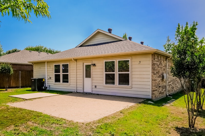 2,030/Mo, 4513 Napa Valley Dr Argyle, TX 76226 Rear View