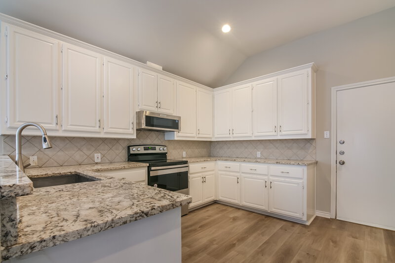 2,590/Mo, 4801 Ashworth Ct Arlington, TX 76017 Kitchen View