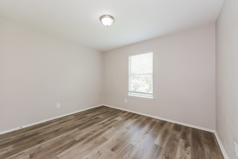 1,965/Mo, 1016 Matamoros Plz Dallas, TX 75211 Bedroom View 2