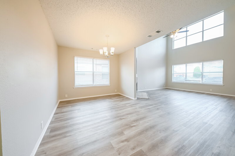 2,405/Mo, 1961 Earnhardt Way Dallas, TX 75217 Living Room View 3