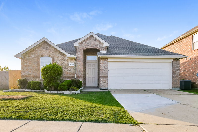 2,050/Mo, 2063 Fair Crest Trl Forney, TX 75126 External View